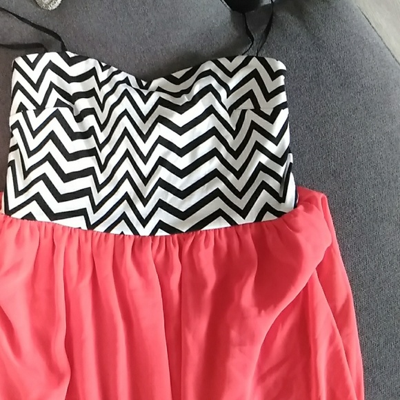 Dresd - Picture 2 of 3